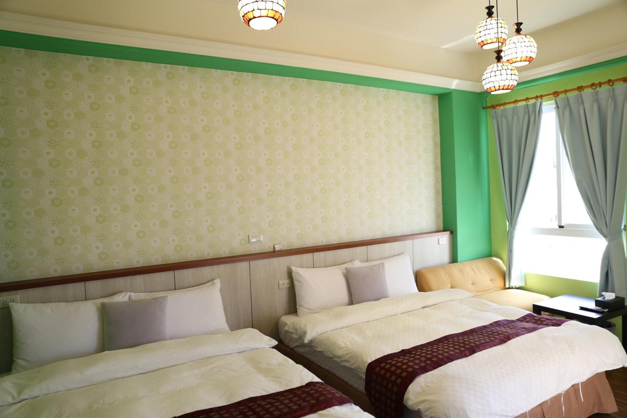 輕旅小站 Soft Travel Hostel T'ai-tung Esterno foto